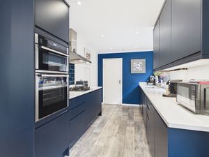 Kitchen- click for photo gallery